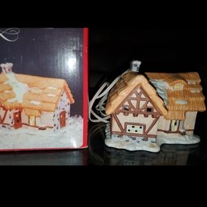 Americana Porcelain Collectable Rennoc Christmas Village House Lighted With Box